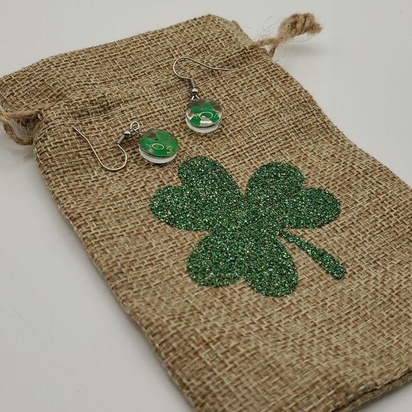 New FOUR LEAF CLOVER GLASS DANGLE EARRINGS ST PATRICK'S DAY - Picture 4 of 8